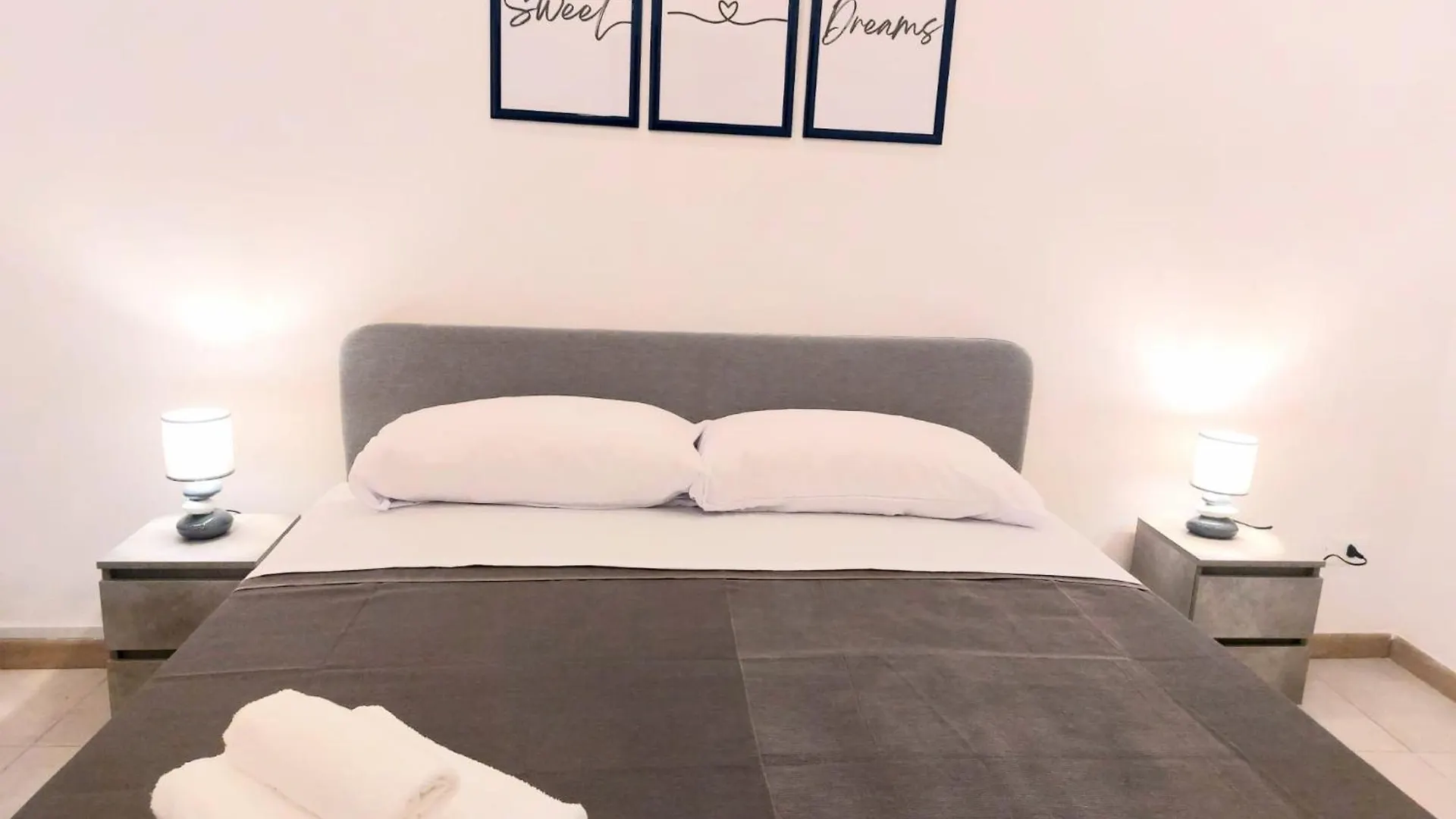 بيت للعطل Murriali Apartment مونريالي